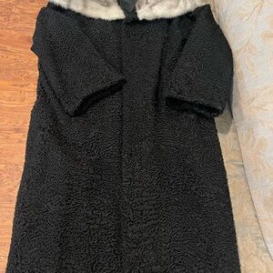 Chic Black Teddy Jacket with Faux Fur Collar